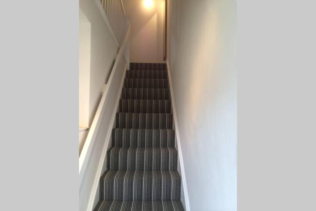 Beautiful Apartment Right Off Of Broadway Market لندن المظهر الخارجي الصورة