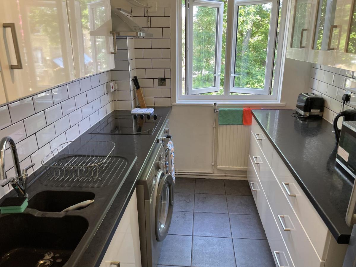Beautiful Apartment Right Off Of Broadway Market لندن المظهر الخارجي الصورة